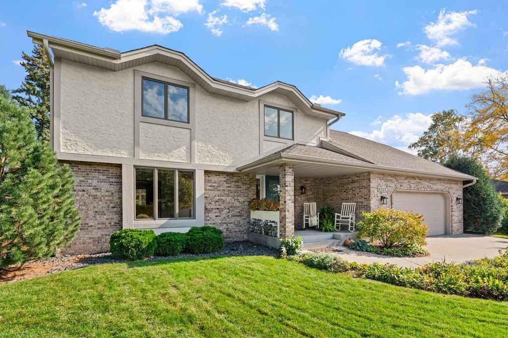 4202 Willow Wood Drive, Vadnais Heights, MN 55127 — photo 4