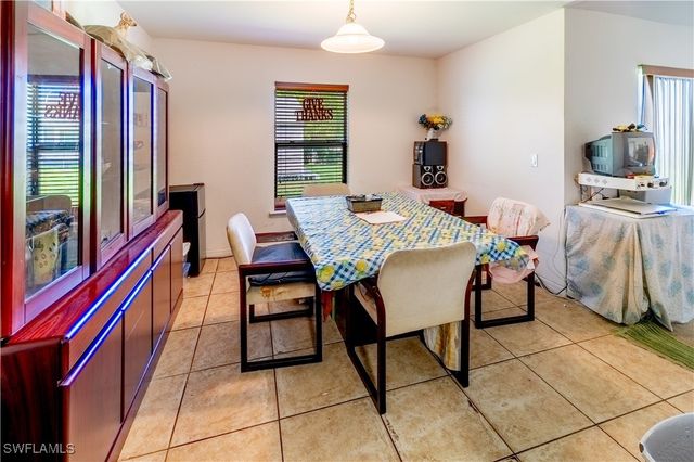 1045 NE 2nd ST, Cape Coral, FL 33909