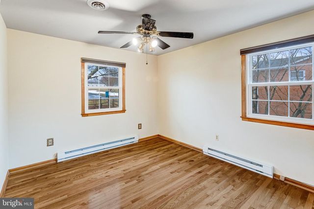 9808 EVANS FORD RD, Manassas, VA 20111