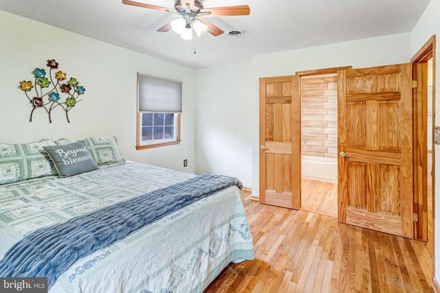 9808 EVANS FORD RD, Manassas, VA 20111