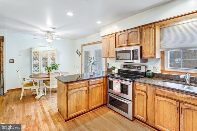 9808 EVANS FORD RD, Manassas, VA 20111