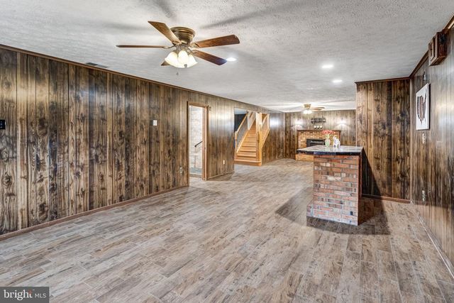 9808 EVANS FORD RD, Manassas, VA 20111