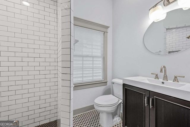 514 E Hall Street, Savannah, GA 31401