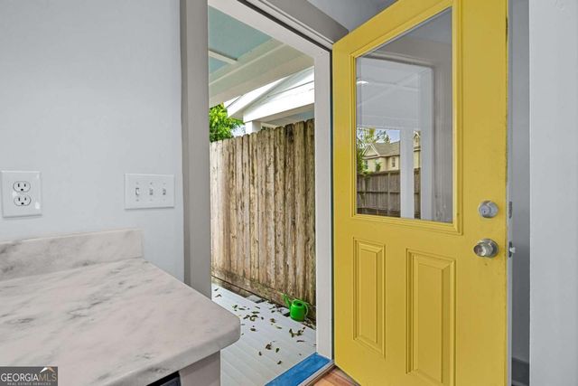 514 E Hall Street, Savannah, GA 31401