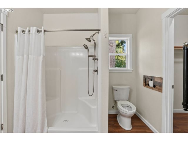 9372 Se BLUE JAY Ln, Boring, OR 97009