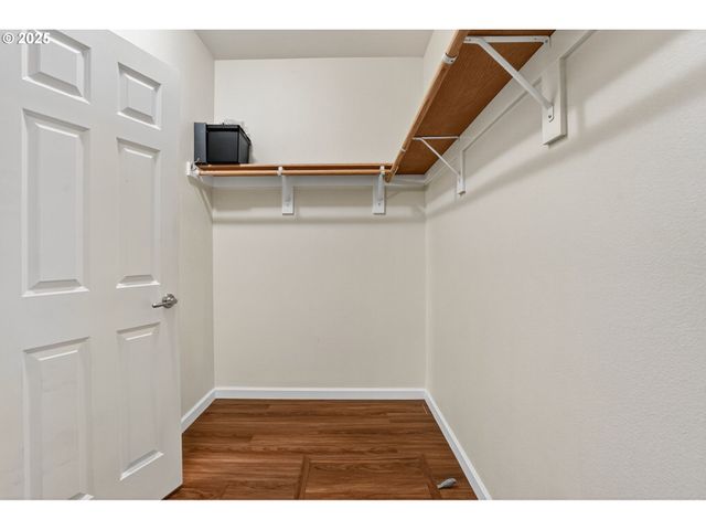 9372 Se BLUE JAY Ln, Boring, OR 97009