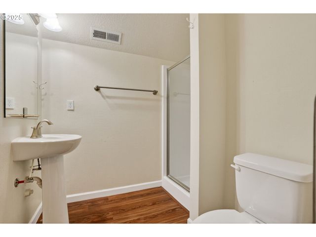 9372 Se BLUE JAY Ln, Boring, OR 97009