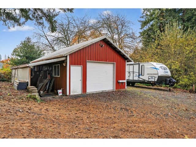 9372 Se BLUE JAY Ln, Boring, OR 97009