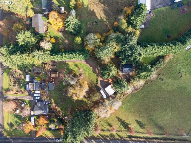 9372 Se BLUE JAY Ln, Boring, OR 97009