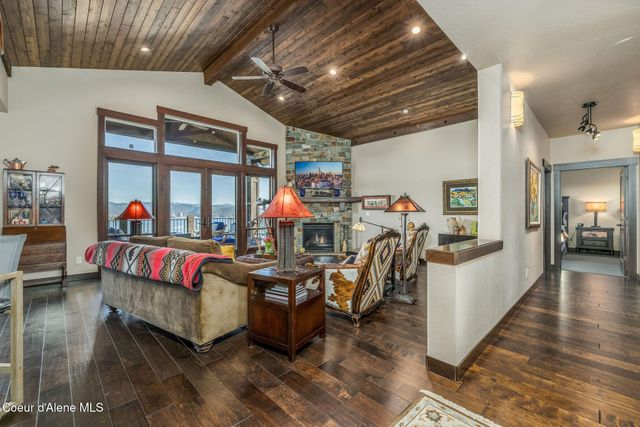 2066 S Espinazo Dr, Coeur D'alene, ID 83814