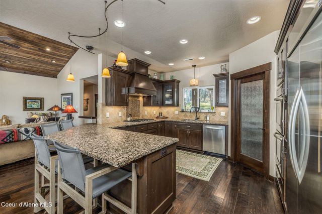2066 S Espinazo Dr, Coeur D'alene, ID 83814