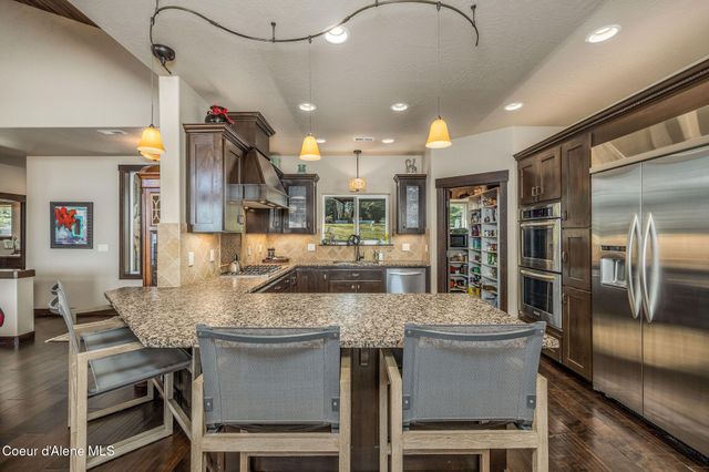 2066 S Espinazo Dr, Coeur D'alene, ID 83814