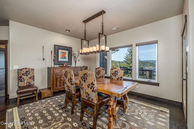 2066 S Espinazo Dr, Coeur D'alene, ID 83814
