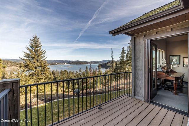 2066 S Espinazo Dr, Coeur D'alene, ID 83814
