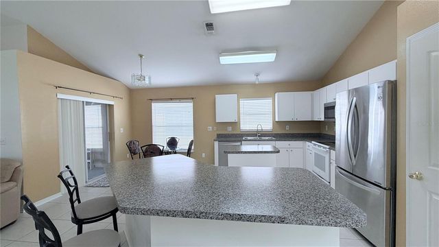 10216 OASIS PALM DRIVE, Tampa, FL 33615