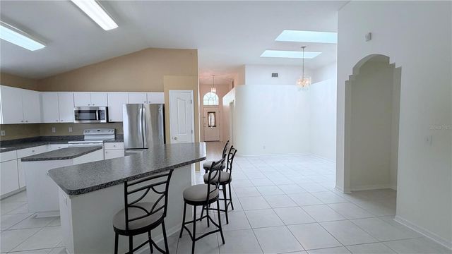 10216 OASIS PALM DRIVE, Tampa, FL 33615