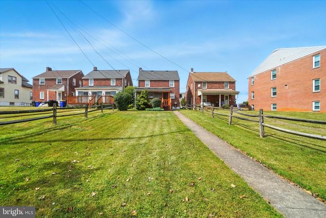2030 W PHILADELPHIA ST, York, PA 17404