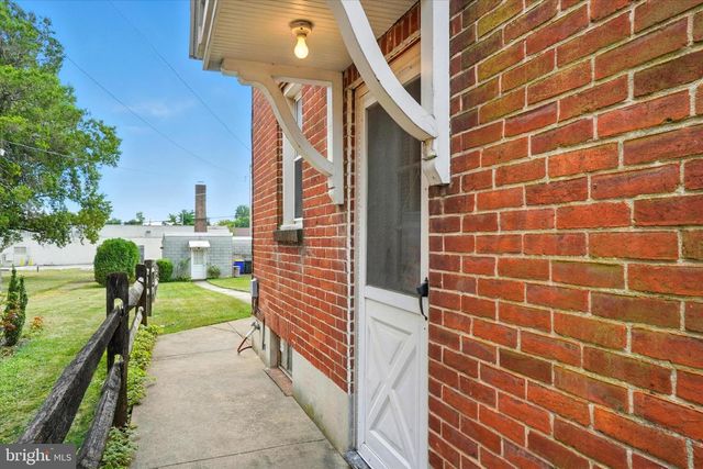 2030 W PHILADELPHIA ST, York, PA 17404