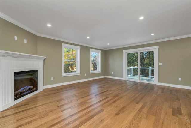 4 Timber Lane, Laconia, NH 03246