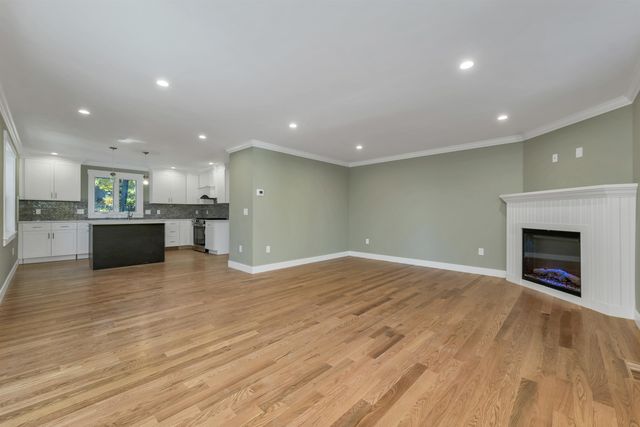 4 Timber Lane, Laconia, NH 03246