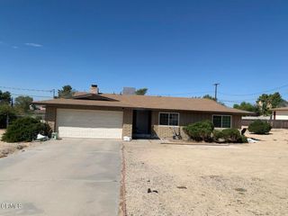 18534 Symeron Road, Apple Valley, CA 92307