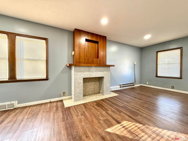 141 W F Street, Lincoln, NE 68508