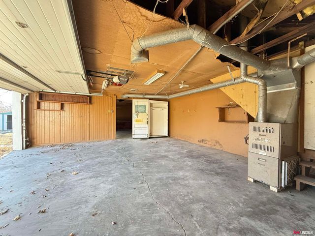 141 W F Street, Lincoln, NE 68508