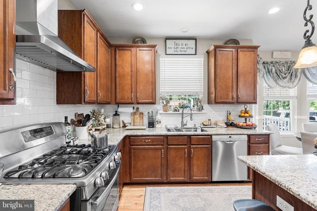 114 BRANCH HILL DR, Egg Harbor Township, NJ 08234