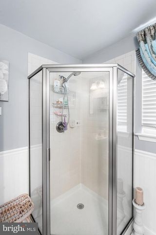 114 BRANCH HILL DR, Egg Harbor Township, NJ 08234