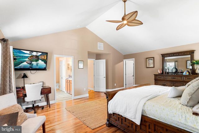 114 BRANCH HILL DR, Egg Harbor Township, NJ 08234