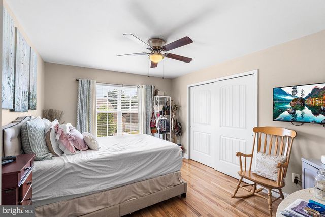 114 BRANCH HILL DR, Egg Harbor Township, NJ 08234