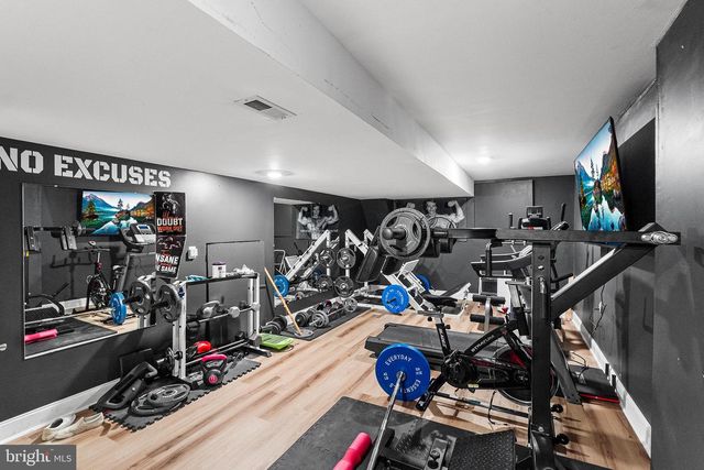 114 BRANCH HILL DR, Egg Harbor Township, NJ 08234