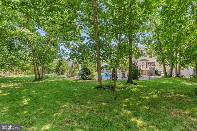 114 BRANCH HILL DR, Egg Harbor Township, NJ 08234