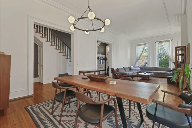 615 E Town Street, Columbus, OH 43215