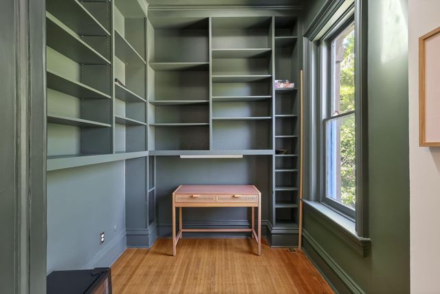 615 E Town Street, Columbus, OH 43215