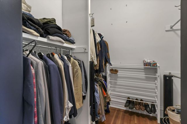 615 E Town Street, Columbus, OH 43215