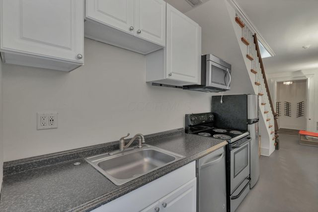 615 E Town Street, Columbus, OH 43215