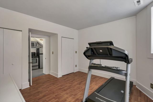 615 E Town Street, Columbus, OH 43215