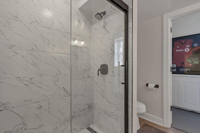 615 E Town Street, Columbus, OH 43215