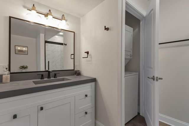 615 E Town Street, Columbus, OH 43215