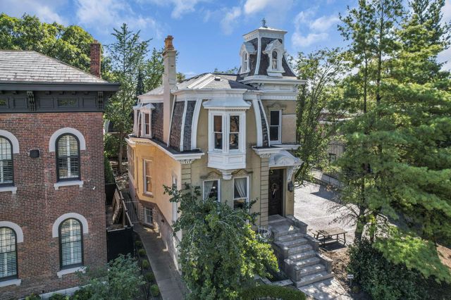 615 E Town Street, Columbus, OH 43215