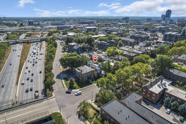 615 E Town Street, Columbus, OH 43215