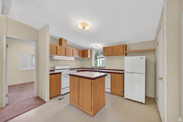 1181 W BOBOLINK ST, Salt Lake City, UT 84123
