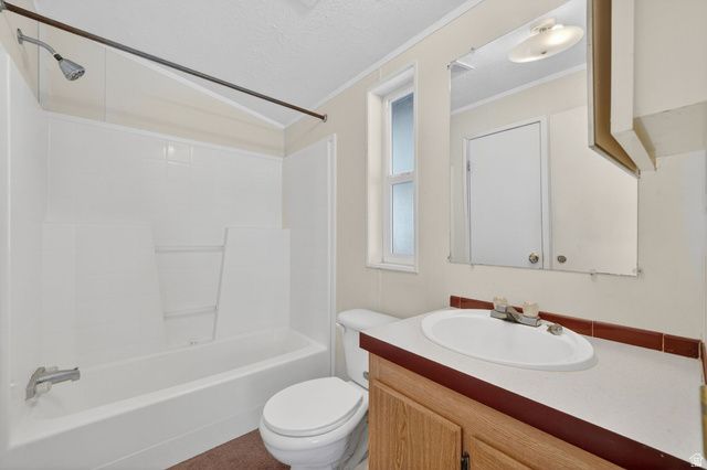 1181 W BOBOLINK ST, Salt Lake City, UT 84123