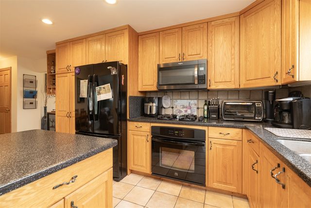 8765 Buckskin Drive, Commerce Twp, MI 48382