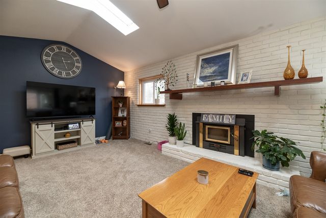 8765 Buckskin Drive, Commerce Twp, MI 48382