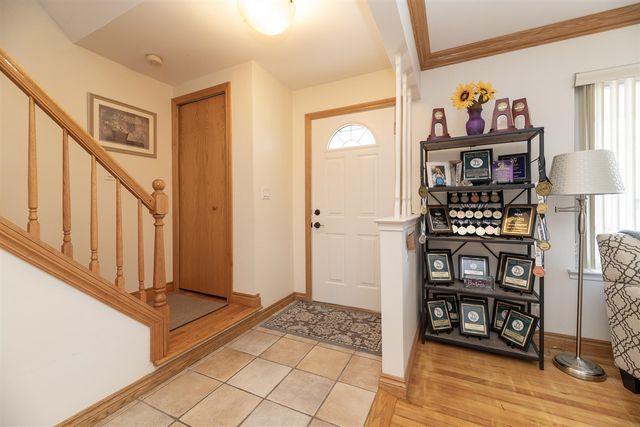 8765 Buckskin Drive, Commerce Twp, MI 48382