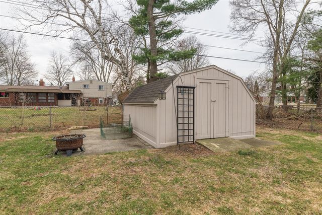 8765 Buckskin Drive, Commerce Twp, MI 48382