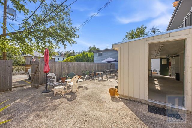 1111 W 10th ST 209, Austin, TX 78703