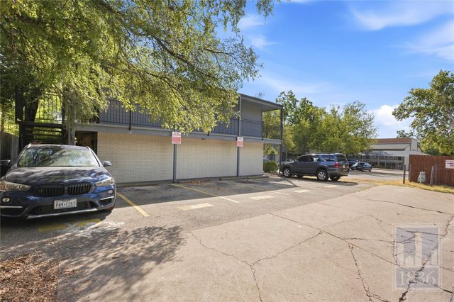 1111 W 10th ST 209, Austin, TX 78703